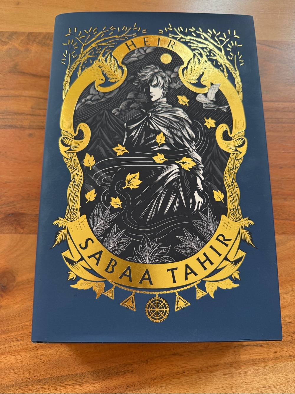 Sabaa Tahir Heir - Fairyloot